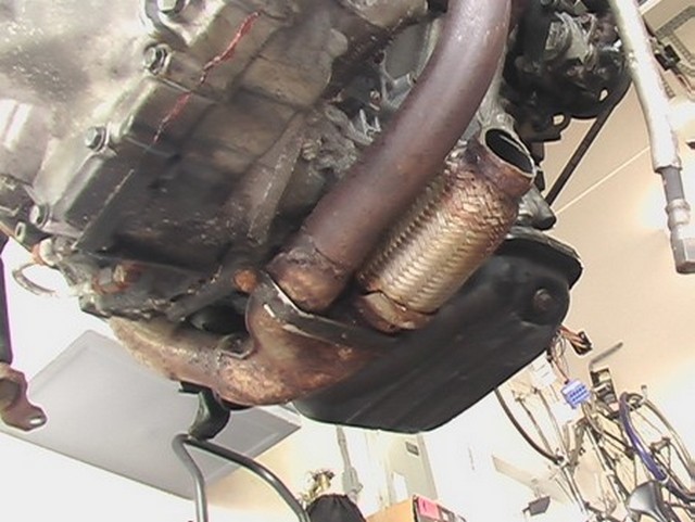 solara_exhaust5.jpg